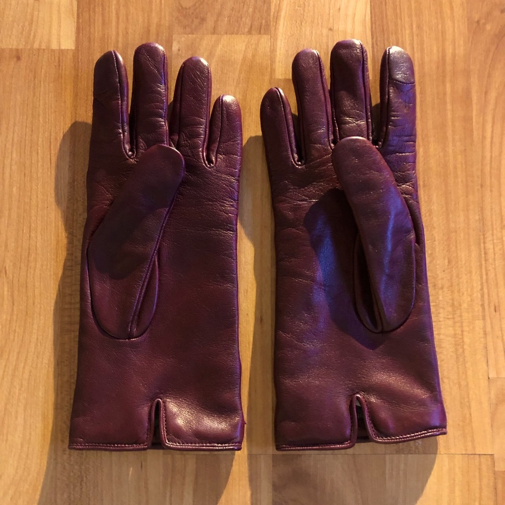 Coach Deep Auburn leather gloves